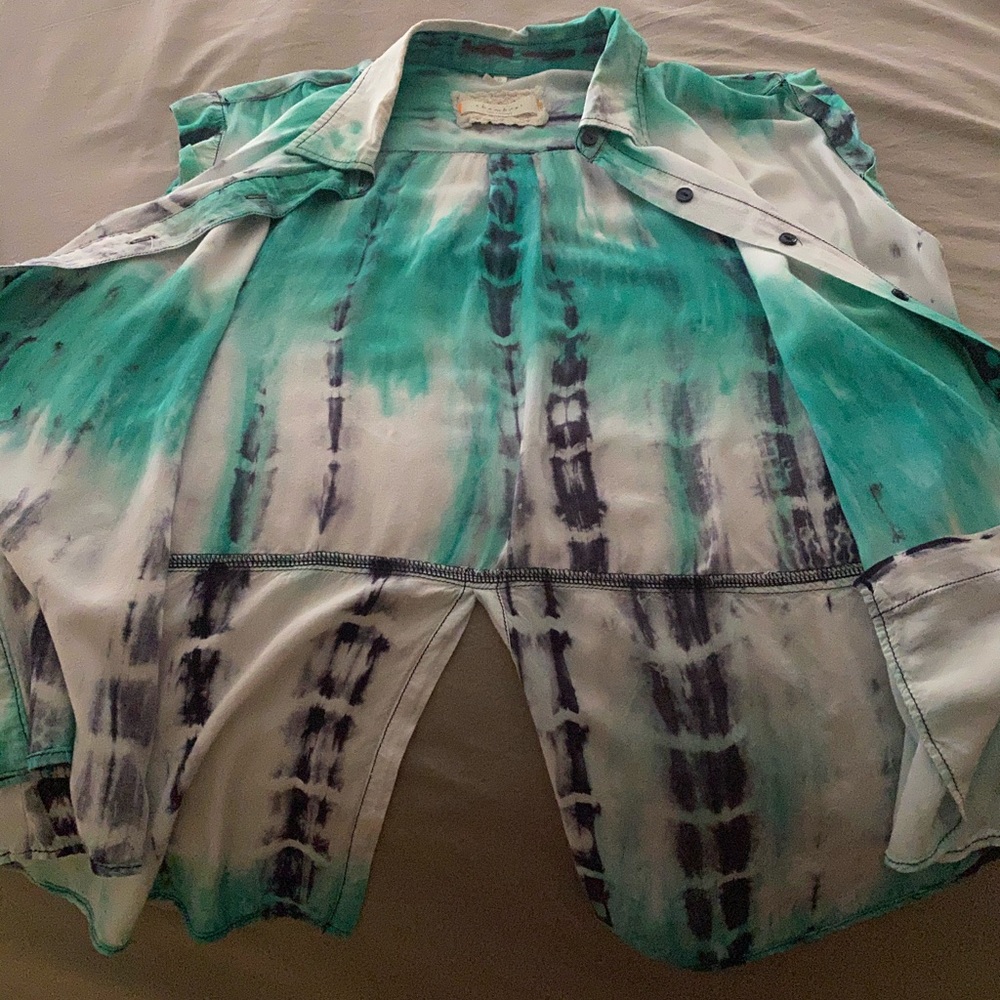 Tie Dye Buttondown